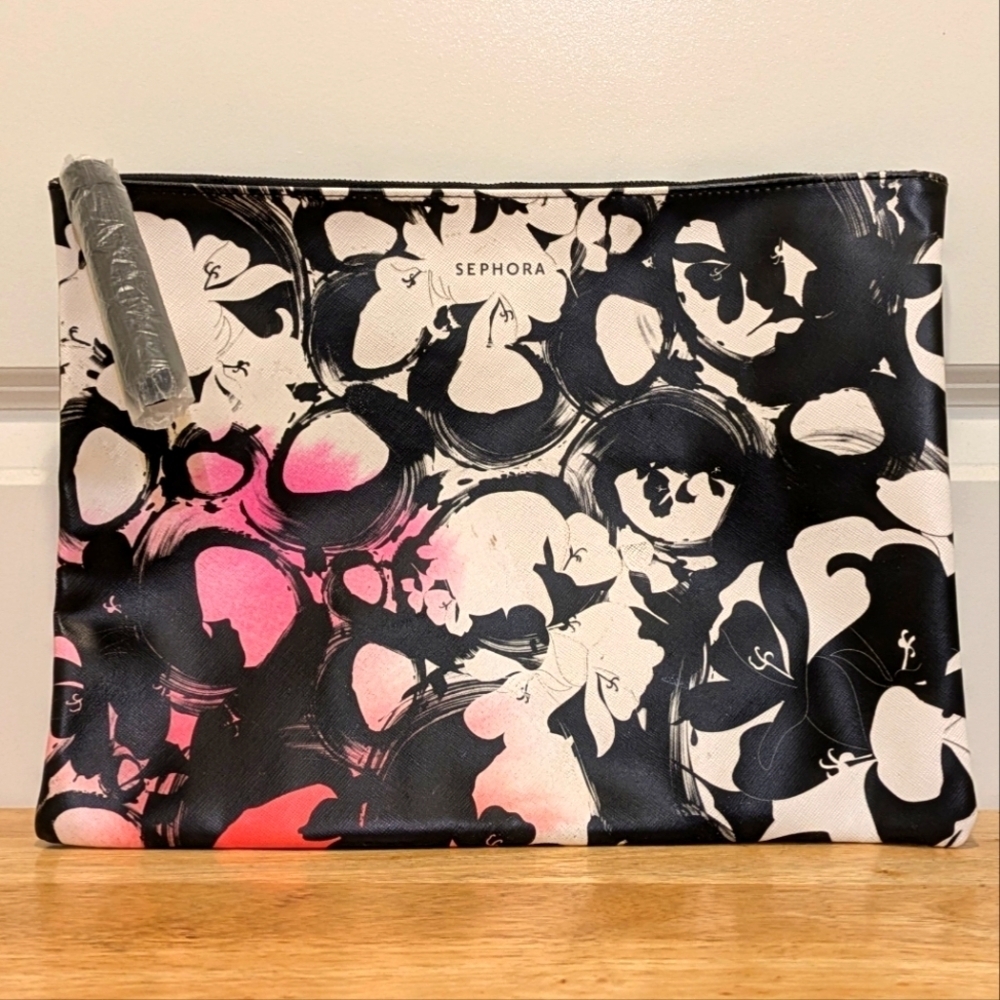 3/$30 NWOT Sephora Oversized Floral Print Faux Leather Tassel Cosmetic Bag